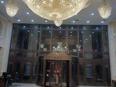 -碧中海汤泉汗蒸酒店