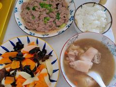 -葱妈母婴医护月嫂中心(浦东店)