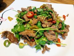 -俏湘私房菜(国贸店)