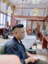 -尼特斯男士发型馆