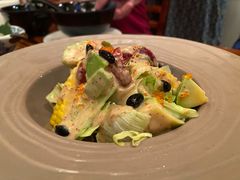 牛油果色拉-鳥炭·烧鸟YaKiToRi深夜食堂(陆家嘴店)