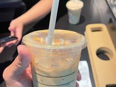 榛果巴旦木拿铁-星巴克(浦东机场T2到达店)