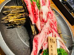 黑牛肋条肉-黑牛の店·和牛烧肉(大悦城店)