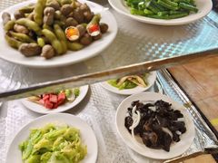 -清真吴记门钉肉饼·喜多利