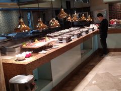 自助取餐区-世贸君澜·云天阁自助餐厅