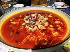 酸汤牛蛙-莲餐厅·湖北菜·藕汤是头牌(愚园路店)