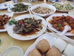 -鹏城人家海鲜酒家·23年老字号(较场尾店)