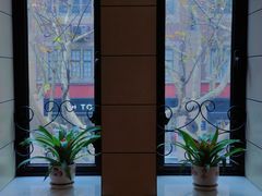 -红房子西菜馆(淮海中路店)