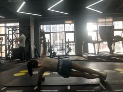 -豪思成DK健身私教连锁(凯乐国际店)