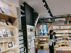 -晓风书屋(大学路店)