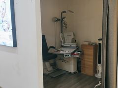 -康利眼镜·蔡司战略合作店(龙泉书房店)