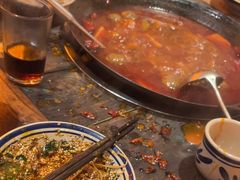 -旧街市鲜货老火锅(大光路店)