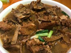 笋干排骨-温州一家人美食(西木头市店)