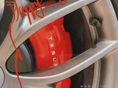 -TESLA 特斯拉(上海太古汇体验店)