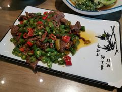 小炒黄牛肉-小四川菜馆(托乐嘉店)