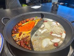 -冯校长老火锅(中联广场店)