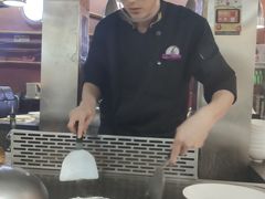 -利昂法式铁板主题餐厅(新奥购物中心店)