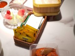 -荷塘秋月·本帮江浙菜(国权路店)