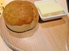 菠萝油-来龙里 精致 东南亚餐室(万象城店)