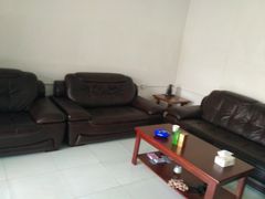 -京伟修鞋洗鞋奢侈品皮具护理店