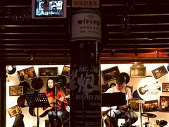 -南锣鼓巷吉他吧(鼓楼店)