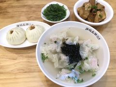 -凤起龙游老面包子(凯德晶品店)