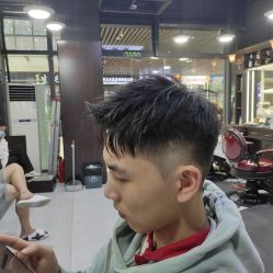 -Barber潮先生男士理发店