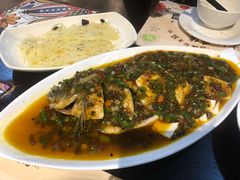 -舌尖上的食缘花园主题餐厅