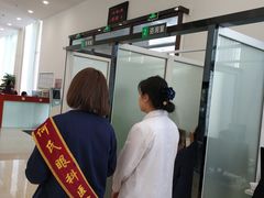 -大连何氏眼科医院