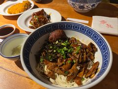 蛤蜊猪肝面-沪西老弄堂面馆(定西路店)