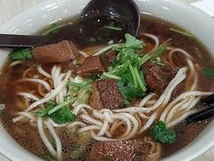 -李先生牛肉面大王(北京站售票厅餐厅)