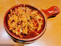 糯叽叽香辣鸡爪-乐乐大排档·30年老字号(浙江路店)