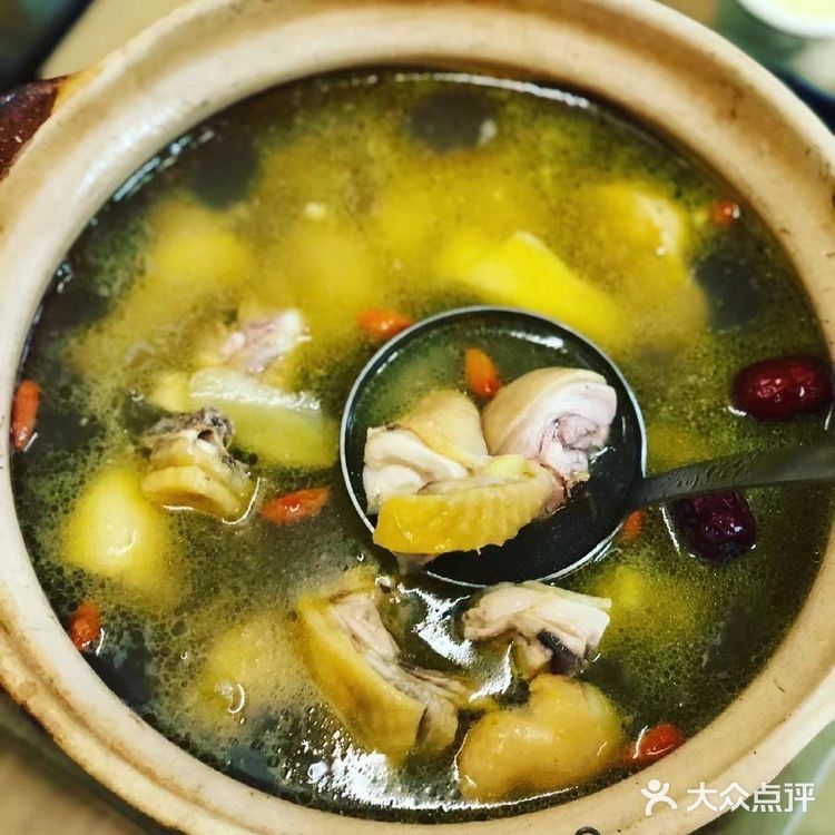 威皇广福和小海鲜