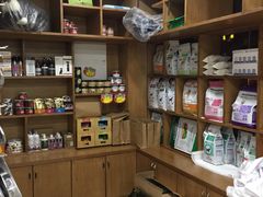 -佳雯宠物医院(四明中路分院)