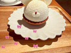 -VERIE BAKEHOUSE