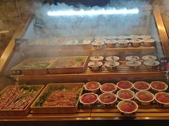 -牛YO寿喜烧·铁板烧和牛火锅自助(市府恒隆店)