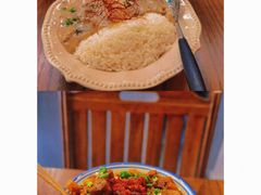 -CowCow其其·牛杂咖啡公司(六运店)