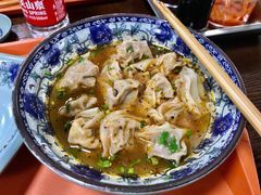 -老新隆牛肉锅贴(新街口店)