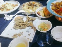 -伊带伊路新疆美食府(呼家楼店)