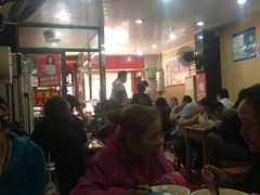 大堂-潘国仙耳光馄饨(黄家阙路店)