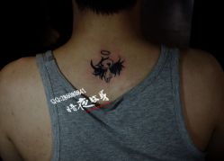 -暗夜tattoo纹身工作室
