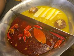花胶鸡鸳鸯锅-湊湊火锅·茶憩(和平大悦城店)