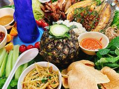 -沐毫傣泐云南菜孔雀宴•手抓饭傣味烧烤(曼听公园店)