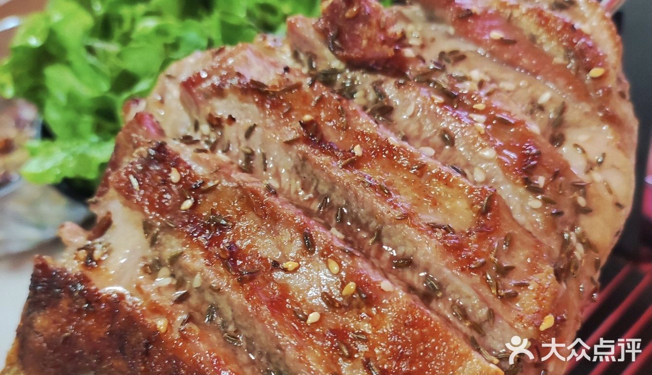 烤羊排的魅力诱惑