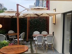 露天位-Peet's Coffee皮爷咖啡(大学路店)