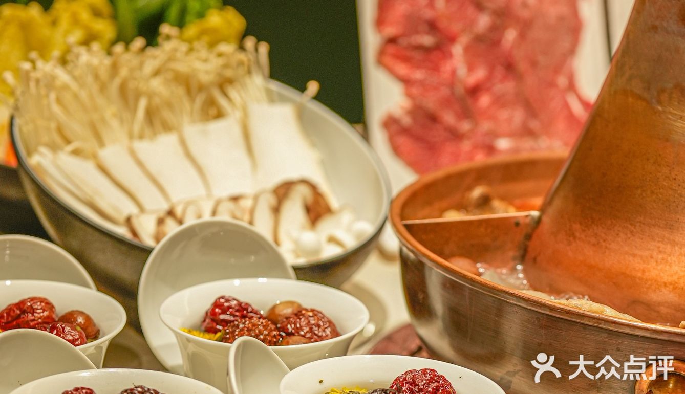 🎈🎈🎈这位客官，请来足球世界里品上等滩羊肉吧~