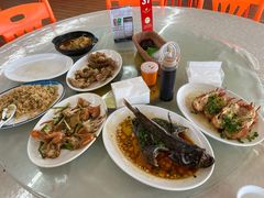 -红月湾海鲜饭店•沙滩海景(双月湾店)