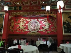 -梅龙镇酒家(南京西路总店)