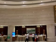 -海亮广场大酒店(万象城中山路地铁站店)