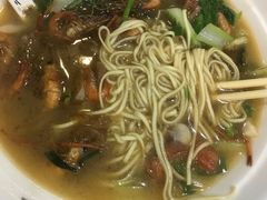 -二扁私房面馆(崂山路店)